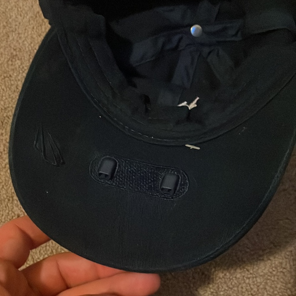 Flashlight hat - Picture 2 of 3